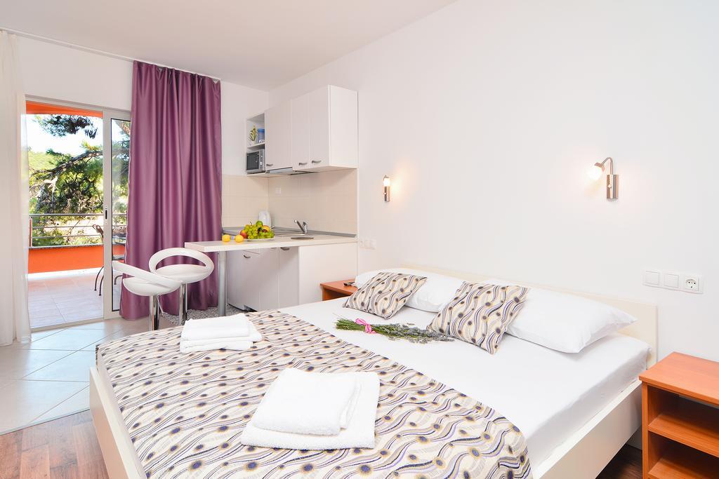 Apartments Juka Hvar Town Quarto foto